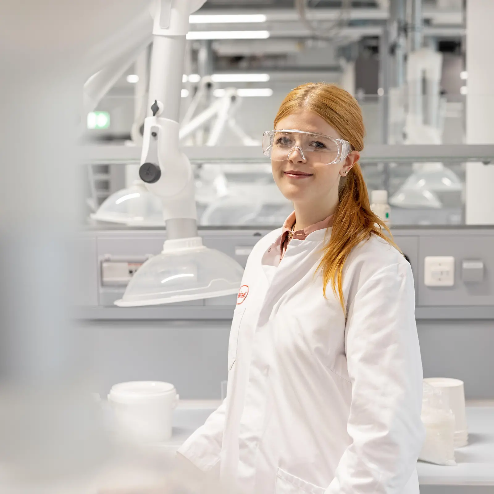 210527-nhm-hen-1081-srgb-a