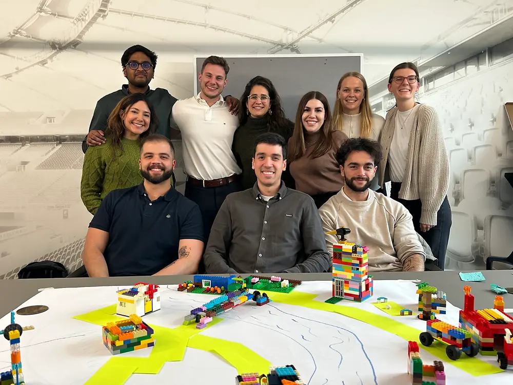 EU CHAiNGERS attending agility training focusing on teamwork, scrum methodology and iterative planning