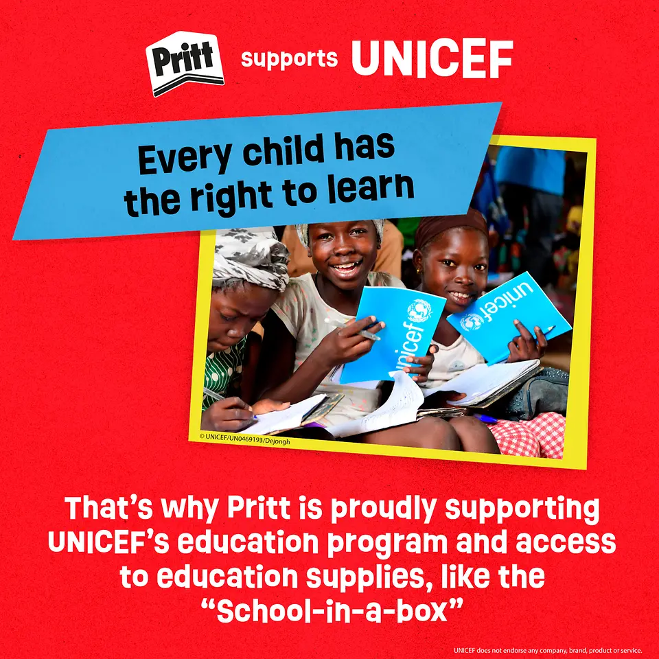 Red Pritt-UNICEF visual with the headline ‚Every child has the right to learn‘. The picture shows children smiling and learning with UNICEF school notebooks. Text: ‚That’s why Pritt is proudly supporting UNICEF’s education program and access to education supplies, like the School-in-a-box‘. 